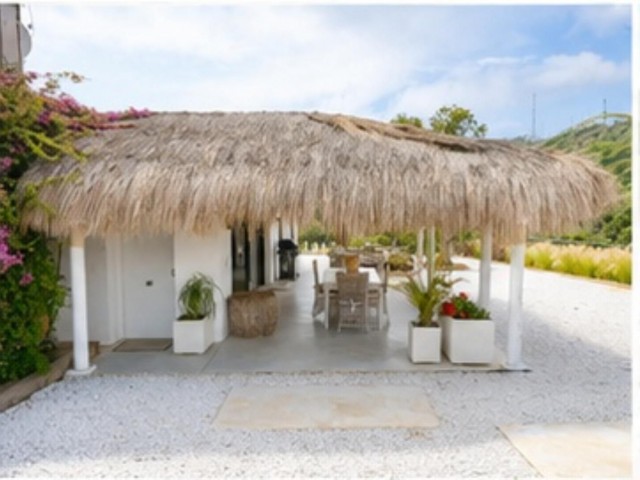 Villa con 2 Dormitorios  en Ojén