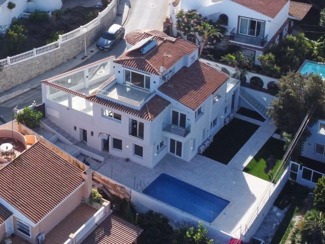 Villa avec 5 Chambres  à El Faro