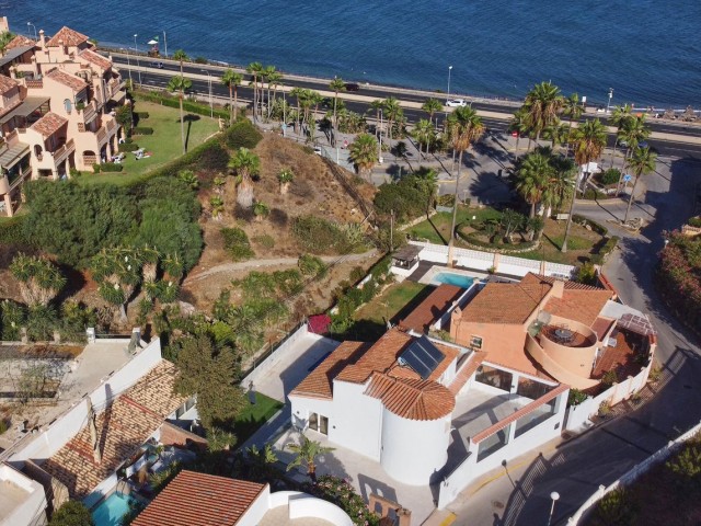 Villa avec 5 Chambres  à El Faro