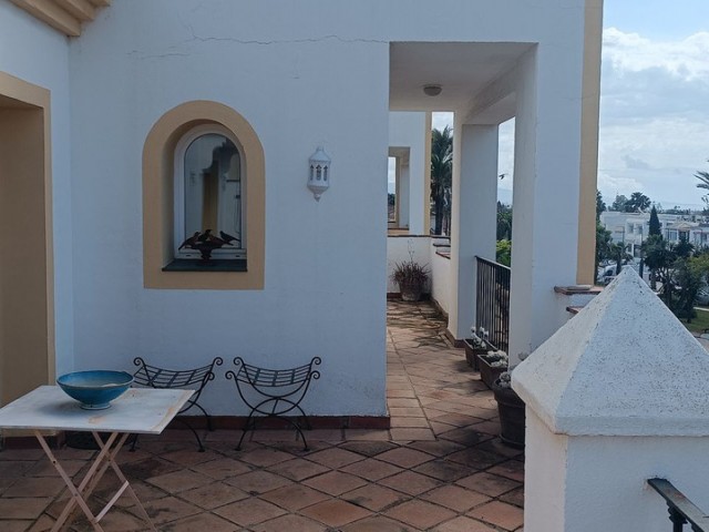 3 Bedrooms Apartment in Guadalmina Alta