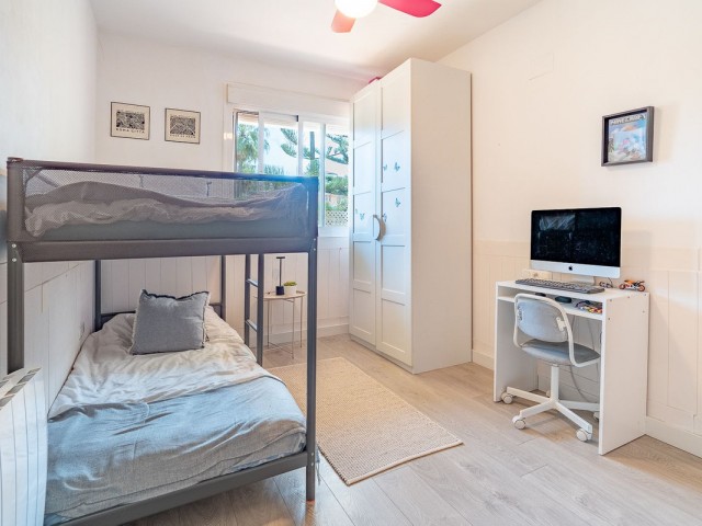 Apartamento con 3 Dormitorios  en La Cala Hills