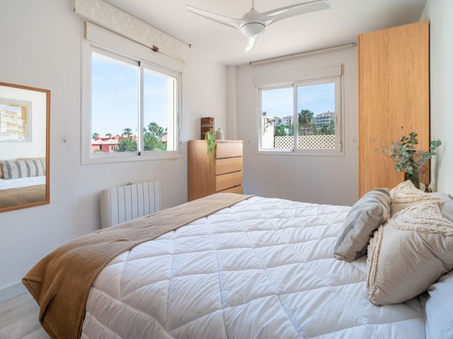 Apartamento con 3 Dormitorios  en La Cala Hills