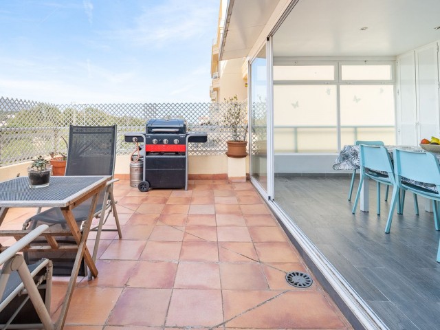 Apartamento con 3 Dormitorios  en La Cala Hills