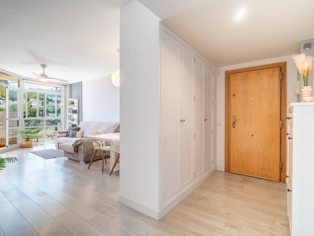 Apartamento con 3 Dormitorios  en La Cala Hills