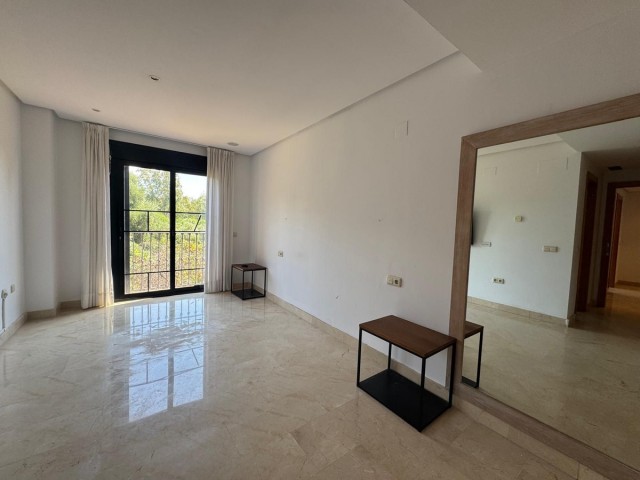 2 Bedrooms Apartment in Puerto Banús