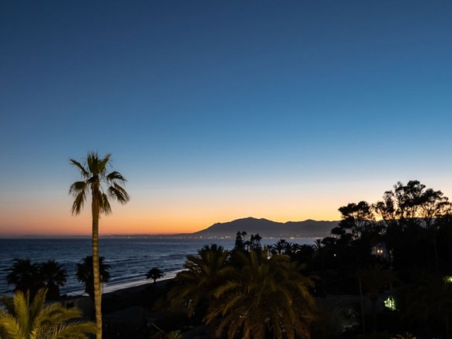 6 Bedrooms Villa in Marbella