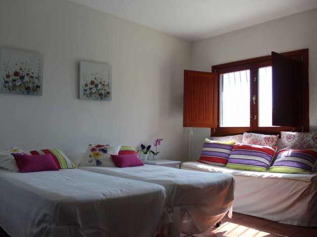 10 Slaapkamer Villa in El Rosario