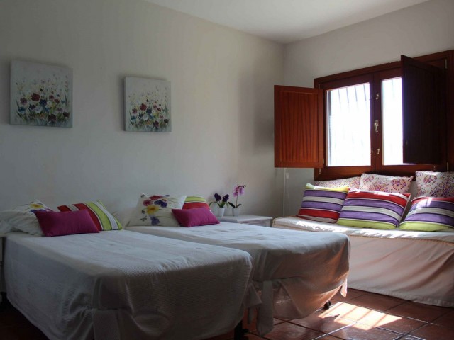 10 Slaapkamer Villa in El Rosario
