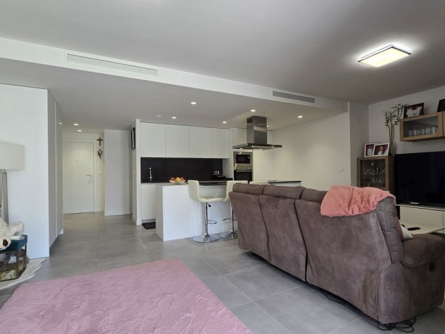 3 Bedrooms Apartment in New Golden Mile