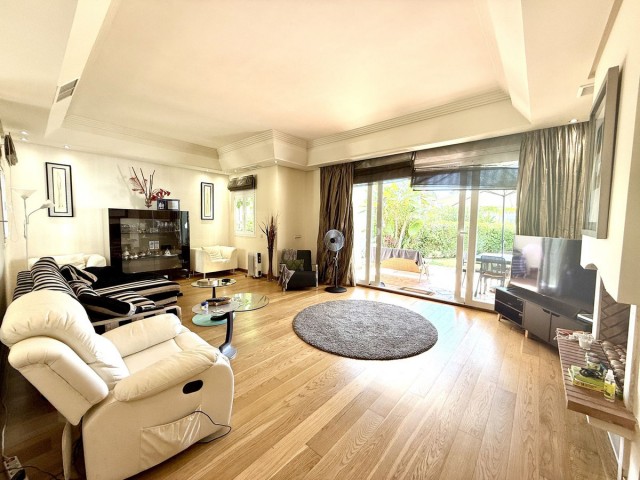 3 Bedrooms Townhouse in Costalita