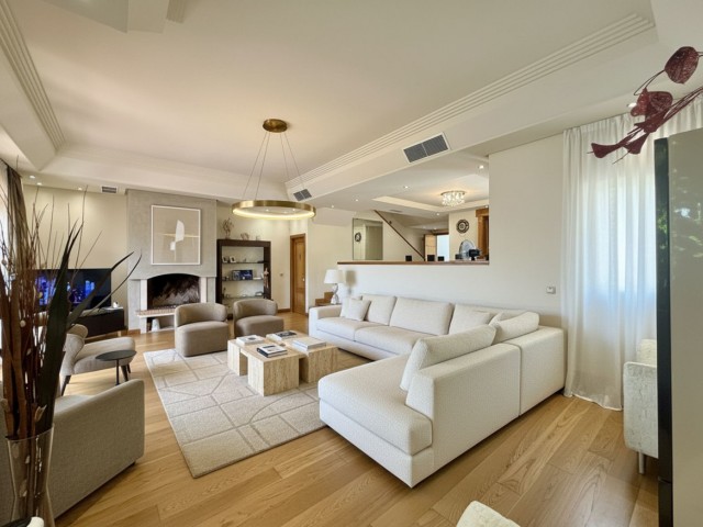 3 Bedrooms Townhouse in Costalita