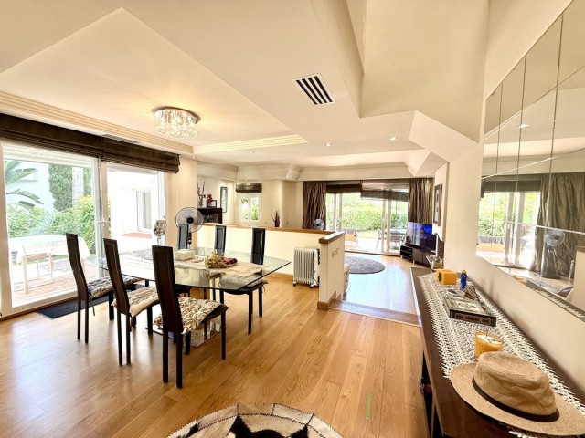 3 Bedrooms Townhouse in Costalita