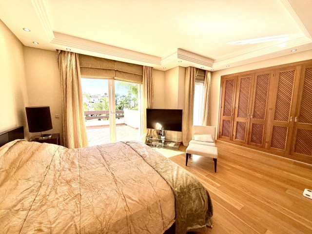 3 Bedrooms Townhouse in Costalita