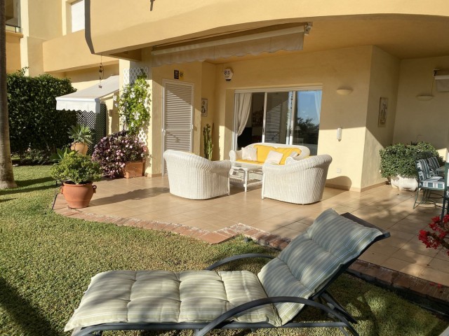 3 Bedrooms Apartment in Elviria