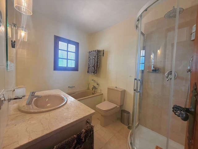 3 Bedrooms Villa in Mijas