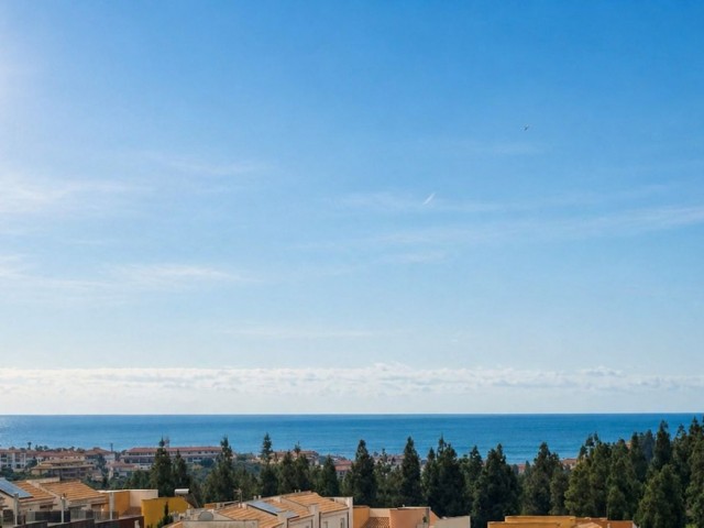 Penthouse avec 3 Chambres  à El Chaparral