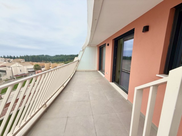 Penthouse avec 3 Chambres  à El Chaparral