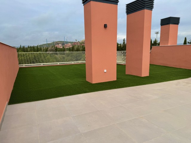 Penthouse avec 3 Chambres  à El Chaparral