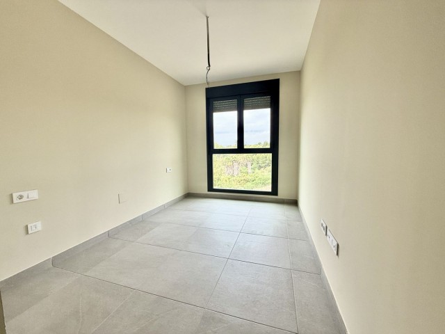 Penthouse avec 3 Chambres  à El Chaparral