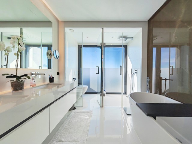 Villa avec 5 Chambres  à Benahavís