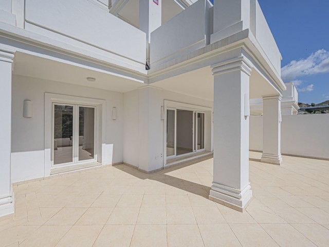 Appartement avec 2 Chambres  à Nueva Andalucía