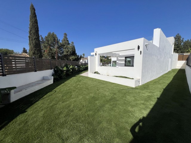 5 Bedrooms Villa in Mijas