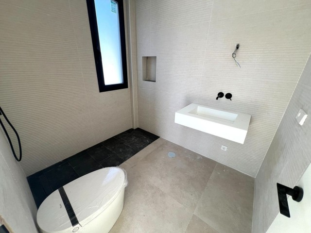 5 Bedrooms Villa in Mijas