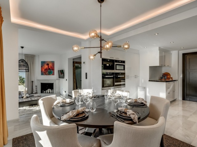 5 Schlafzimmer Villa in Nueva Andalucía
