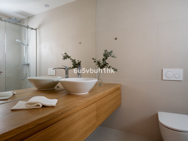 2 Bedrooms Apartment in Fuengirola
