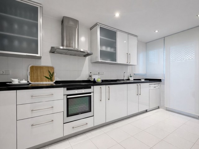 3 Bedrooms Apartment in Puerto Banús