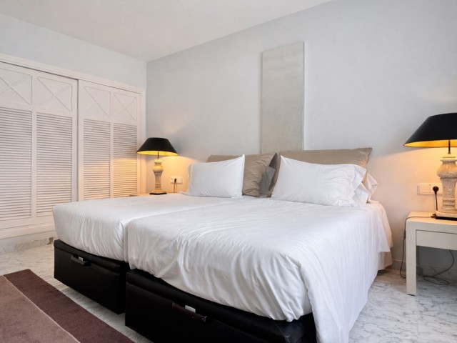3 Bedrooms Apartment in Puerto Banús