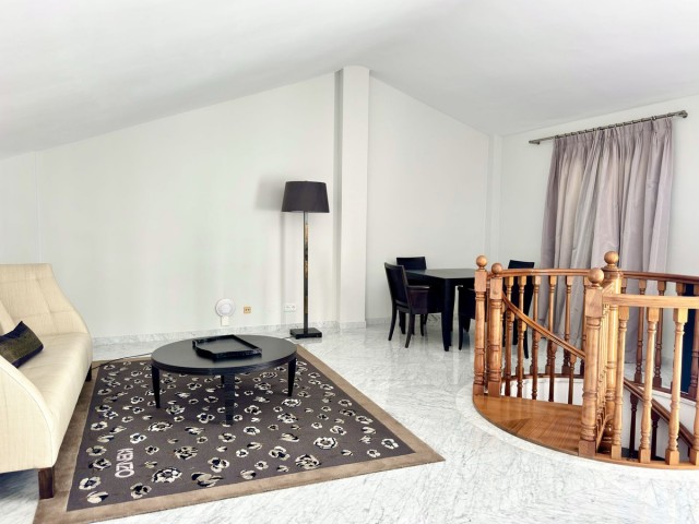 3 Bedrooms Apartment in Puerto Banús
