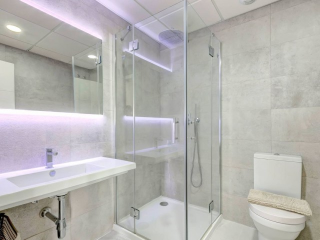 Appartement avec 2 Chambres  à Estepona