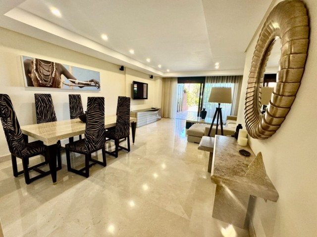 2 Bedrooms Apartment in Puerto Banús
