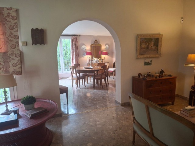 Villa avec 4 Chambres  à Benahavís