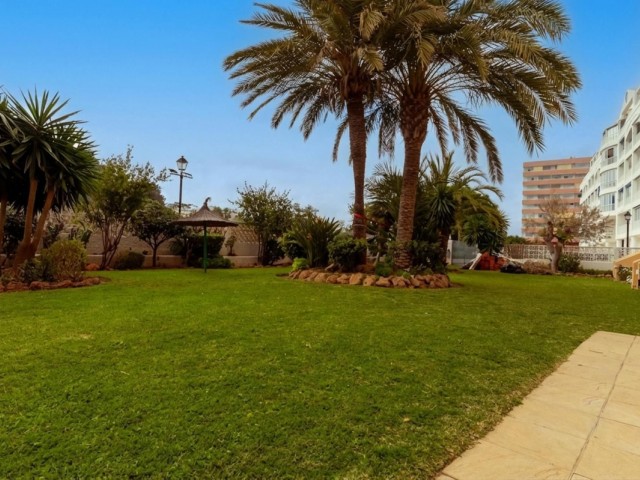 2 Bedrooms Apartment in Fuengirola