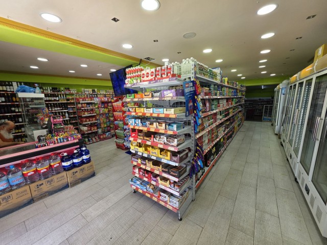 Commercial in San Pedro de Alcántara