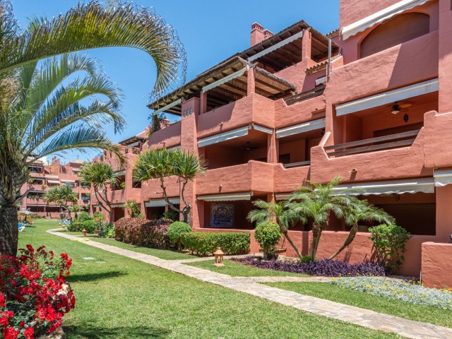 2 Schlafzimmer Apartment in Guadalmina Baja