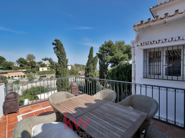 6 Bedrooms Villa in Málaga