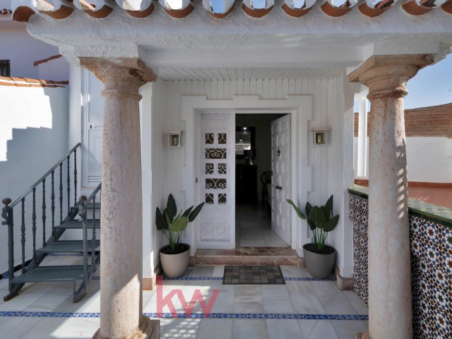 6 Bedrooms Villa in Málaga