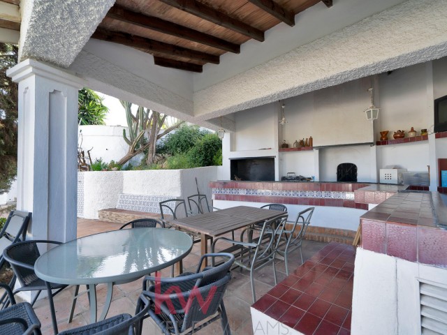 6 Bedrooms Villa in Málaga