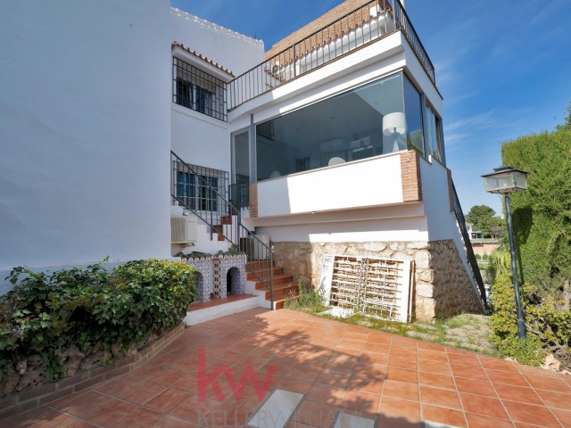 6 Bedrooms Villa in Málaga