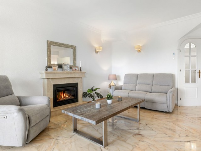 3 Bedrooms Villa in El Chaparral