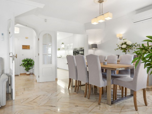 3 Bedrooms Villa in El Chaparral