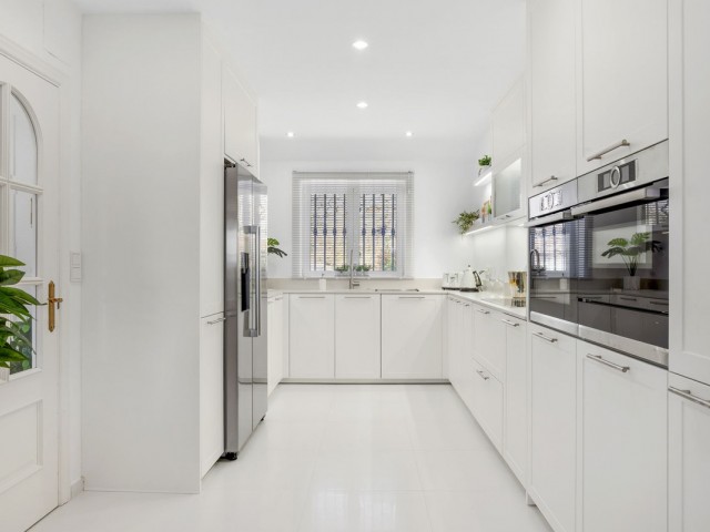 3 Bedrooms Villa in El Chaparral