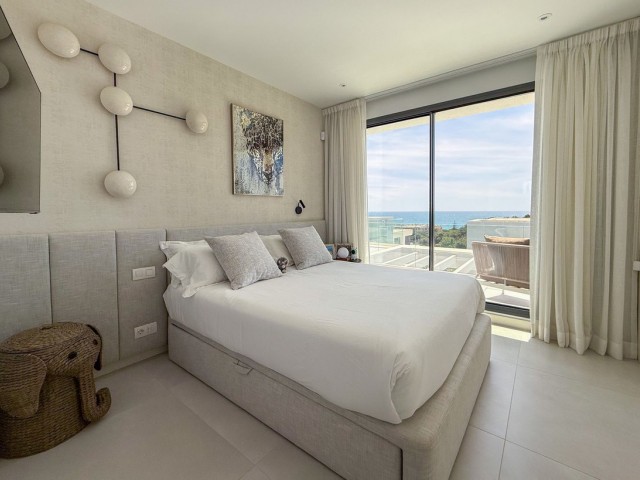 5 Schlafzimmer Villa in Cabopino