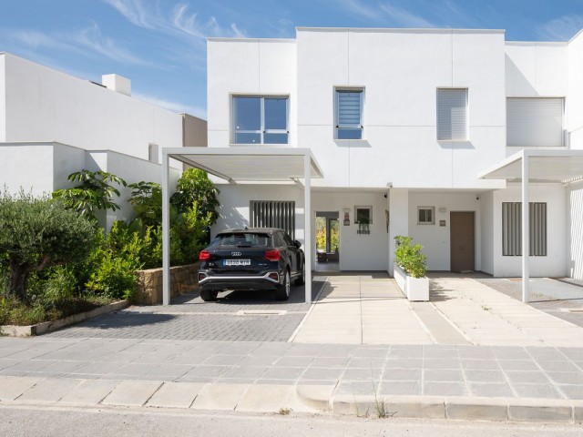 3 Schlafzimmer Reihenhaus in Estepona