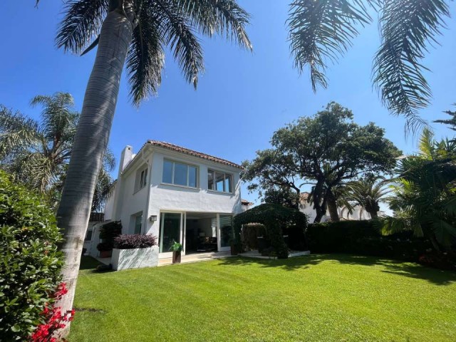 4 Bedrooms Townhouse in Mijas