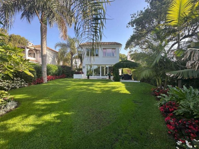 4 Bedrooms Townhouse in Mijas