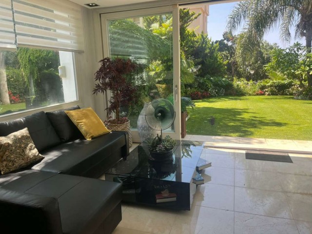 4 Bedrooms Townhouse in Mijas